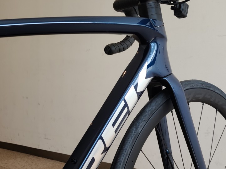 お客様の一台】TREKバイクを購入したら是非オススメしたい定番カスタム