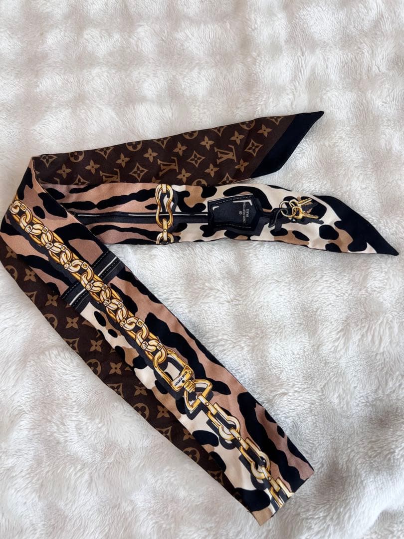 LOUIS VUITTON レオパード柄スカーフ ルイヴィトン(LOUIS VUITTON)|スカーフ|【ハードオフ公式通販】オフ