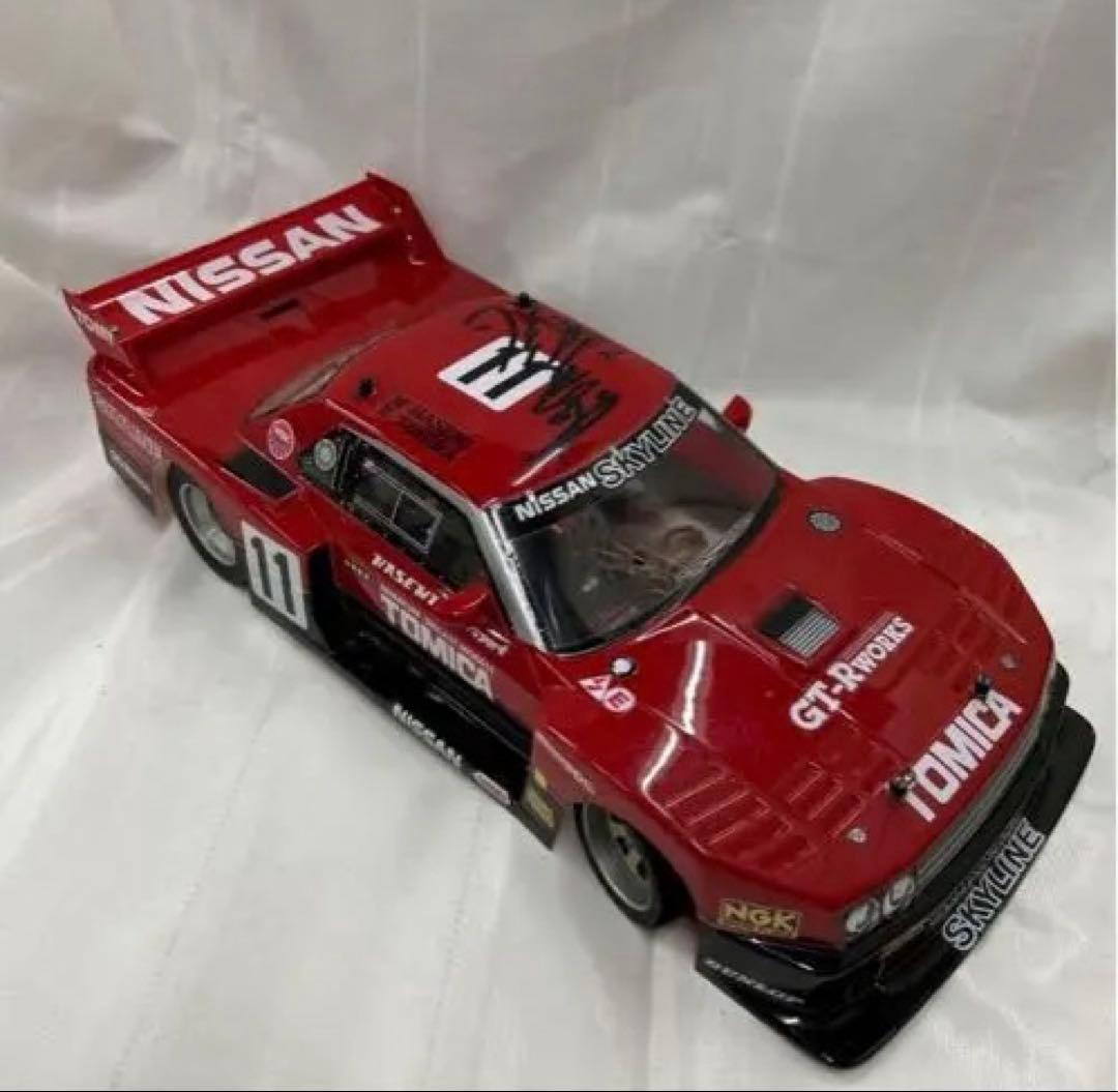 Nissan Skyline サイン入りモデルカー Spark SJ168 1/43 XANAVI HIROTO Nissan Skyline GT-R (R34) No.22