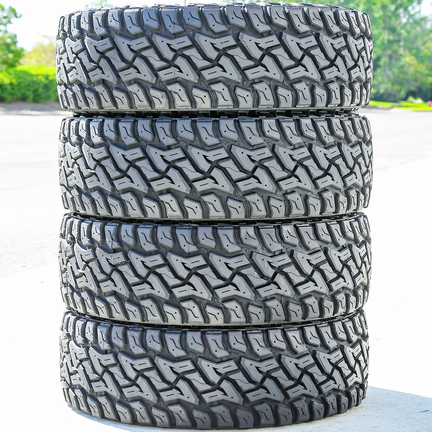 Predator New Mutant X-RT LT 37X13.50R17 128Q E (10 Ply)