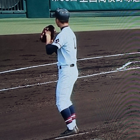 山梨県代表 山梨学院高校｜2016年夏の甲子園出場校のユニフォーム大